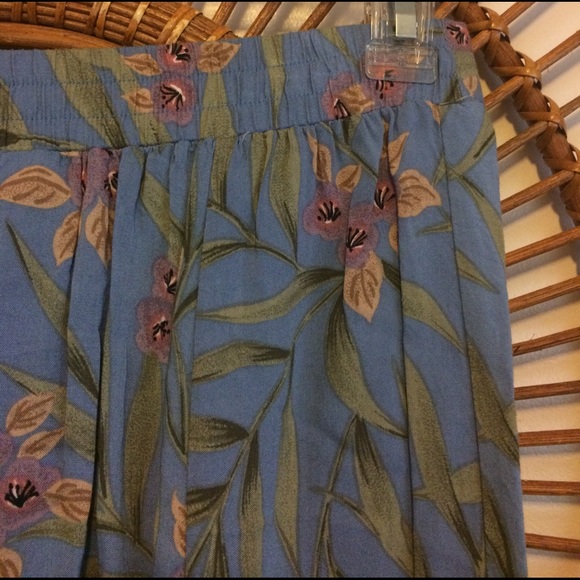 Blue Floral Mini Skirt - Picture 3 of 3