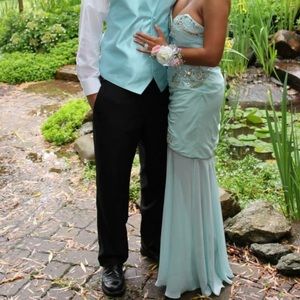 Mermaid style prom/formal dress