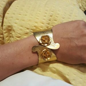 Beautiful Antique Gold Metal Cuff