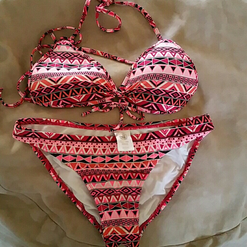 Bikini set/ used but very cute