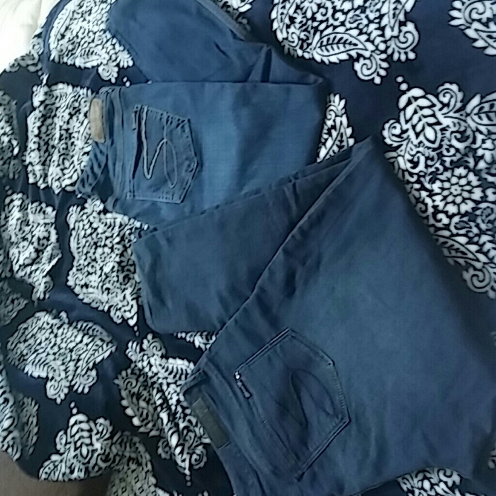 Not for sale Seven 7 blue skinny jeans