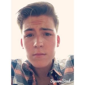 Meet your Posher, Johnny