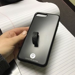 BRAND NEW LOOPY CASE (iPhone 7 plus)