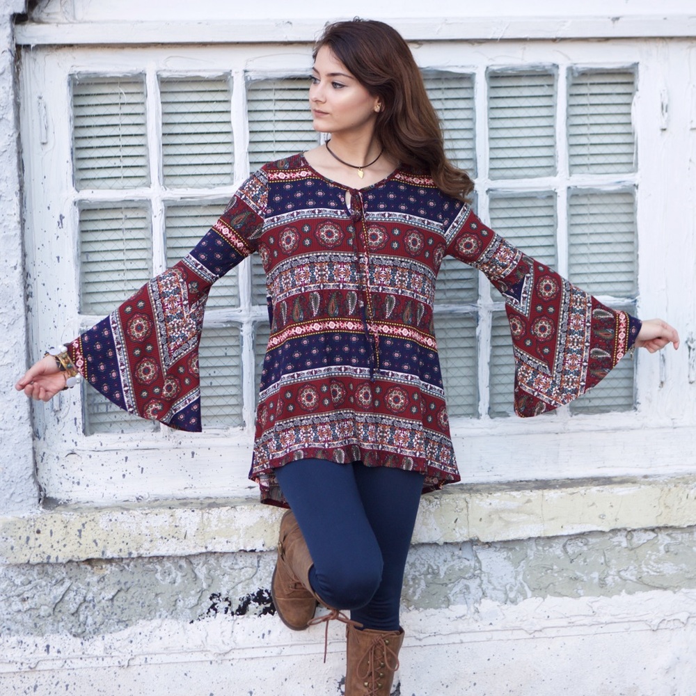 mandala belle sleeve long sleeve top