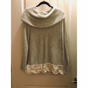 Anthropologie cozy sweater size M