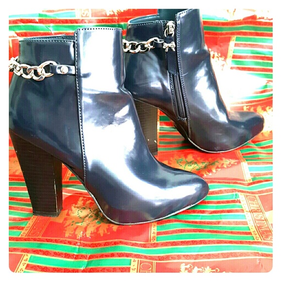 Betsey Johnson Shoes - Betseyville Jolt navy 6.5 M faux leather ankle