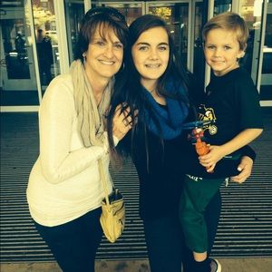 Meet your Posher, Nancy