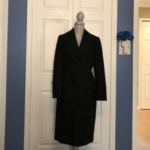 Ann Taylor Classic Suite