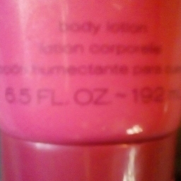 Mary Kay Body Lotion - Picture 2 of 3