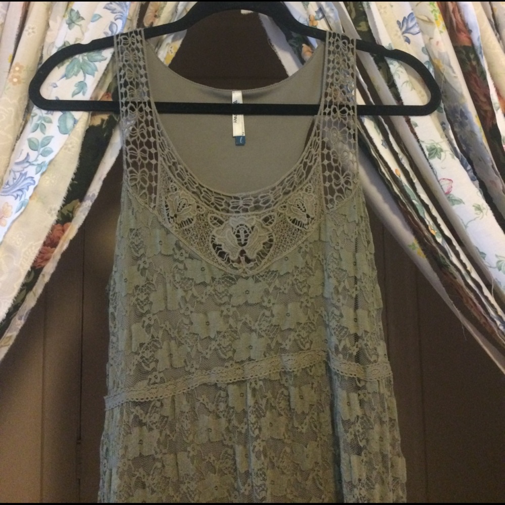 Soft Green Lace High-Low Dress