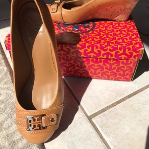Tory Burch tan wedge