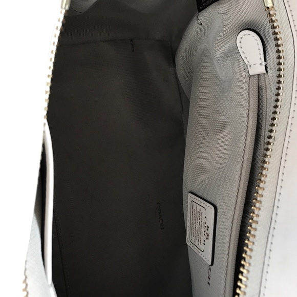 Coach swagger - Picture 2 of 3