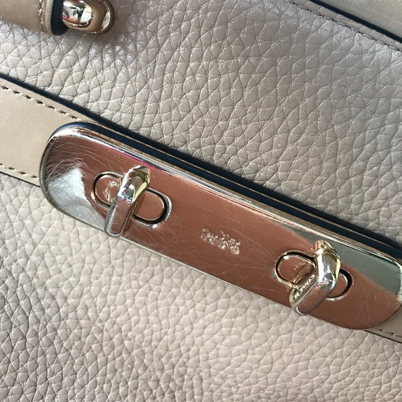 Coach swagger - Picture 3 of 3