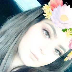 Meet your Posher, Mariana