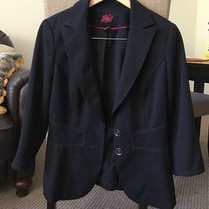 White House Black Market blazer size 6