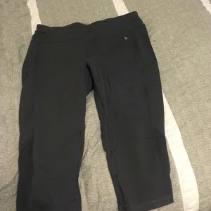 Danskin grey capris