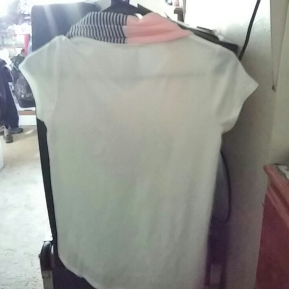 Shirt - Picture 4 of 4