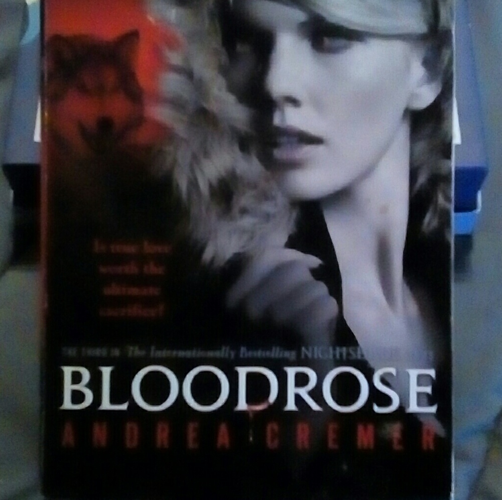 Night Shade BOOK Blood Rose by Andrea Cremer **