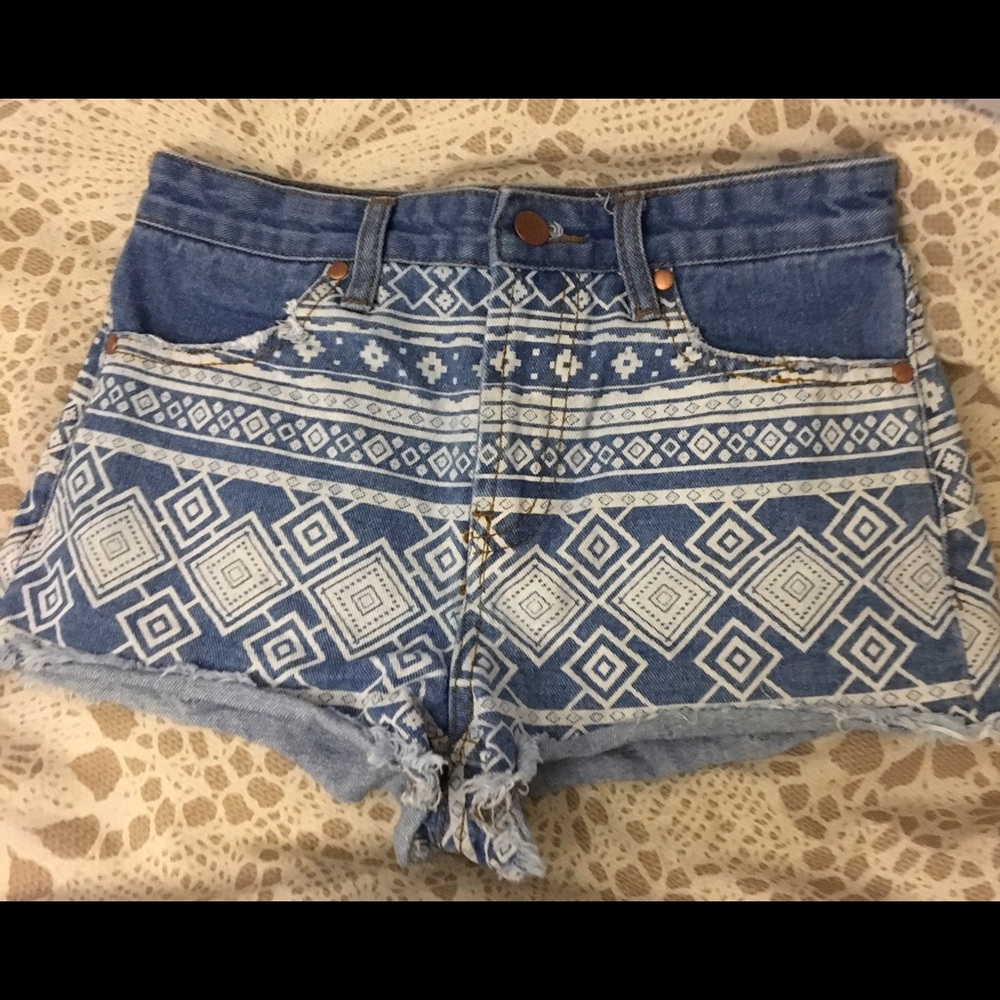 FOREVER 21 Shorts