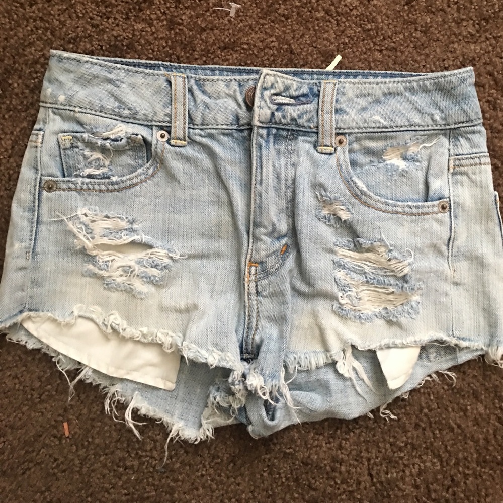 American Eagle shorts!