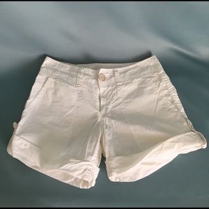 James Perse white cotton shorts size 26