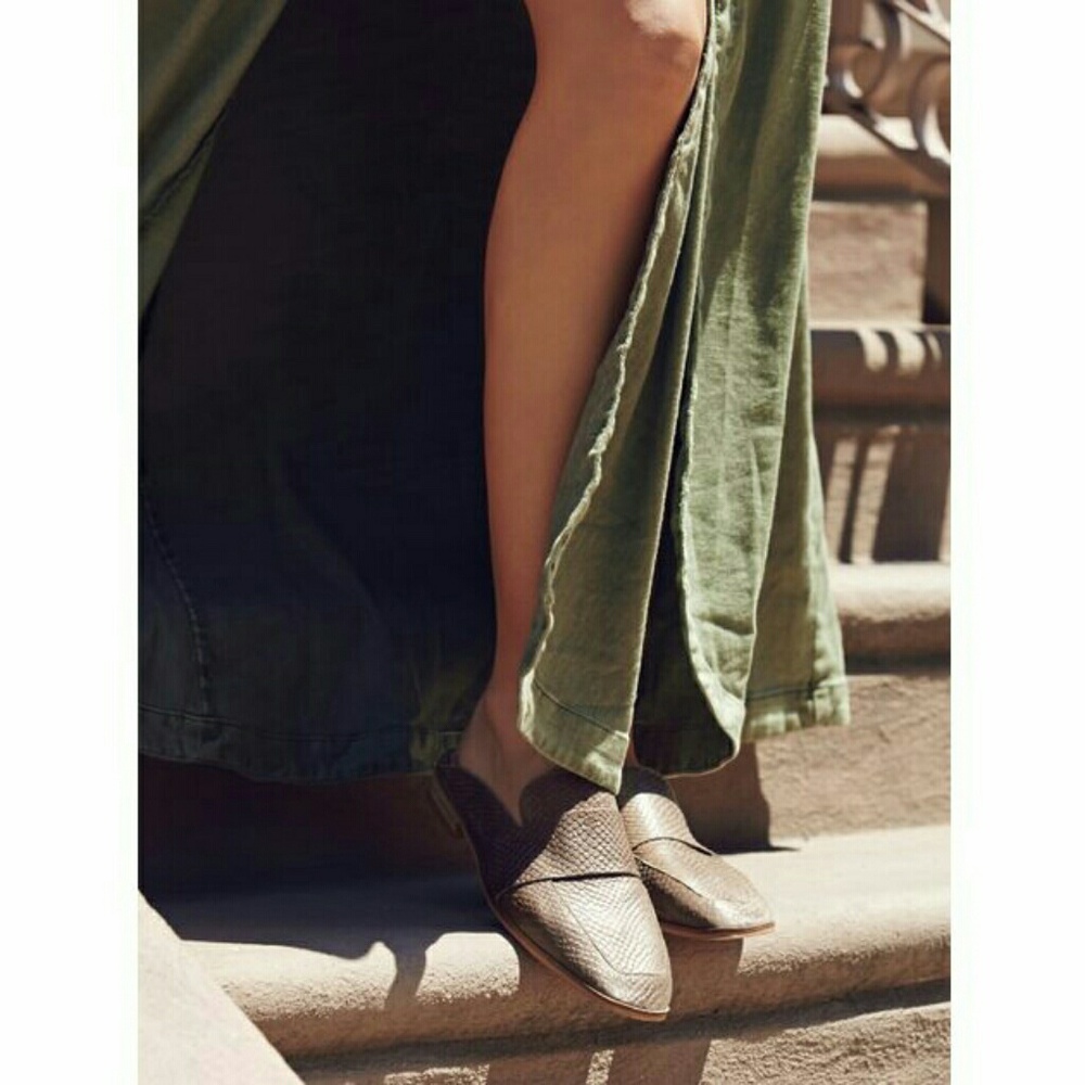 New Free People At ease brown loafers FLAT RATE