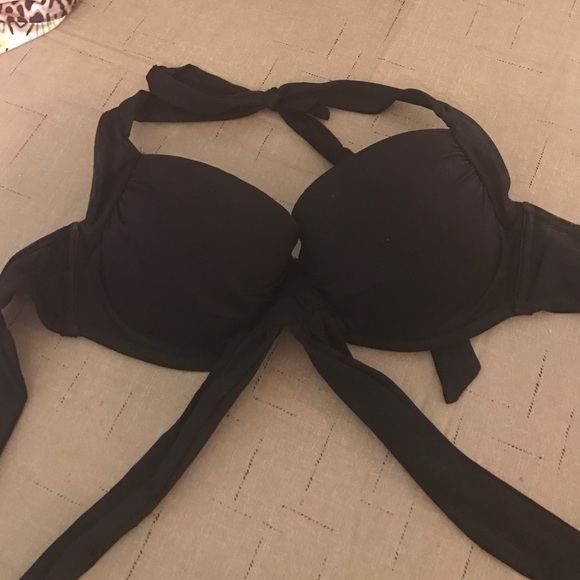 Black Victoria secret bikini top - Picture 1 of 4