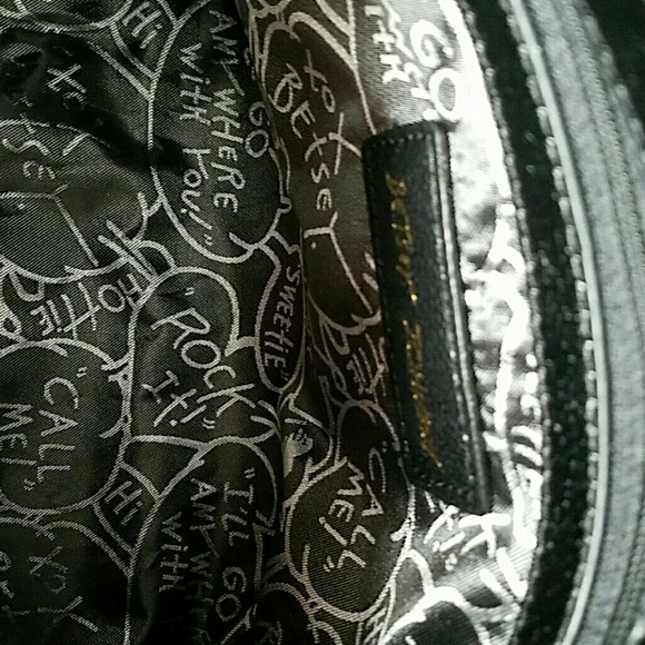 🚨SOLD🚨NWT- BETSEY JOHNSON FLORAL DESIGN! - Picture 6 of 8