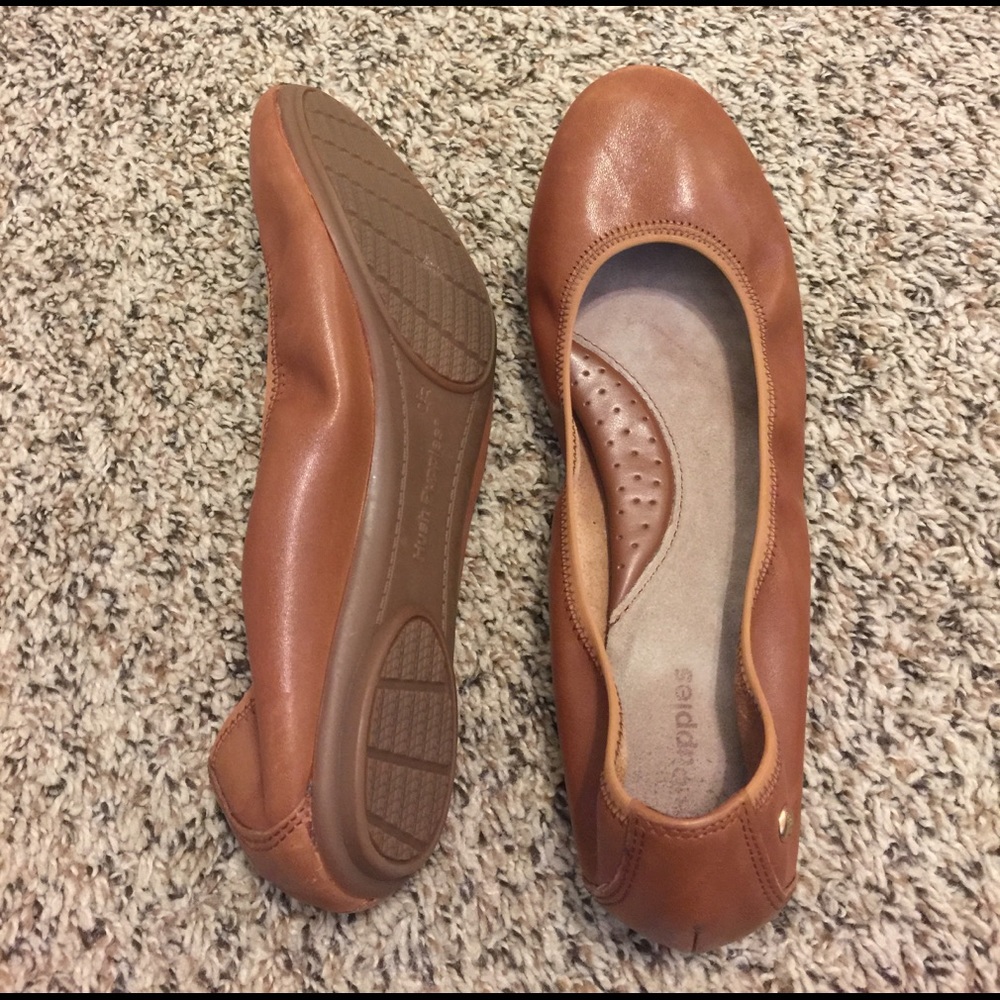 Hush Puppies Genuine Leather Flats