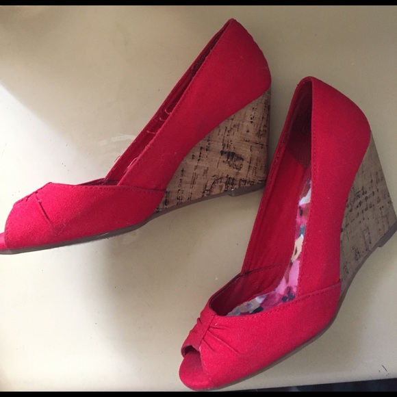 Rampage peep toe wedges - Picture 2 of 4