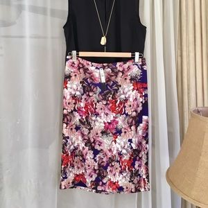 TALBOTS SPRING  FLORAL SKIRT!