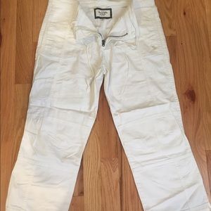 Abercrombie & fitch white capris