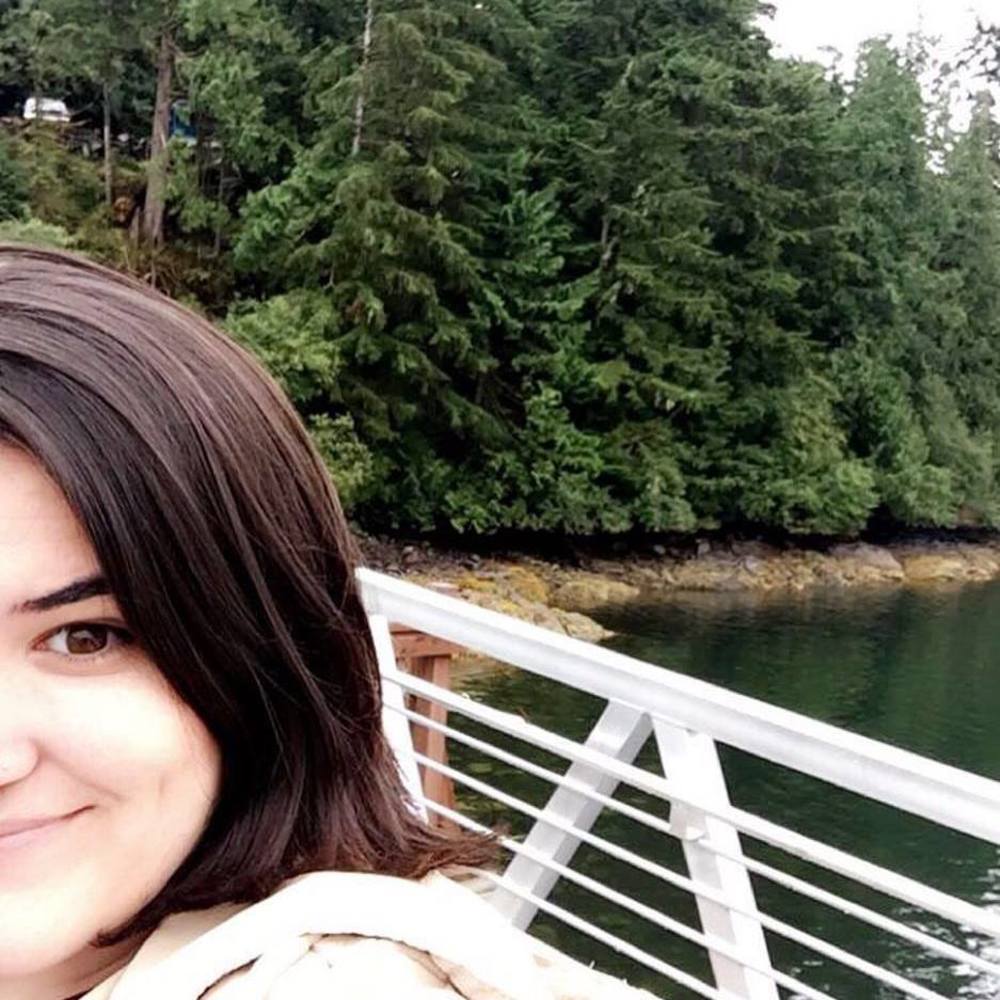 Meet your Posher, Nicole
