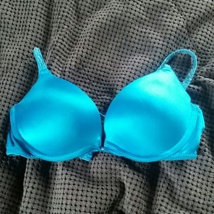 Victorias Secret Pink Ultimate push up bra