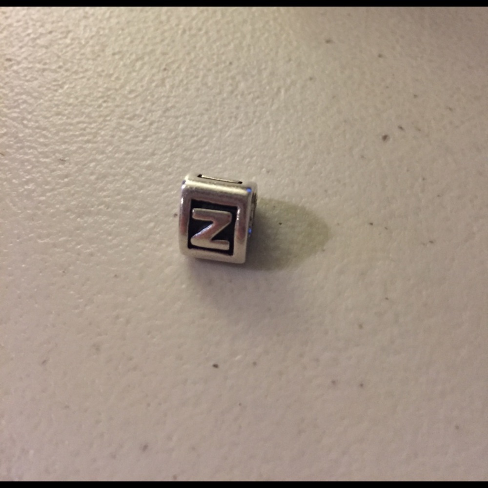 Authentic Pandora letter 'Z'