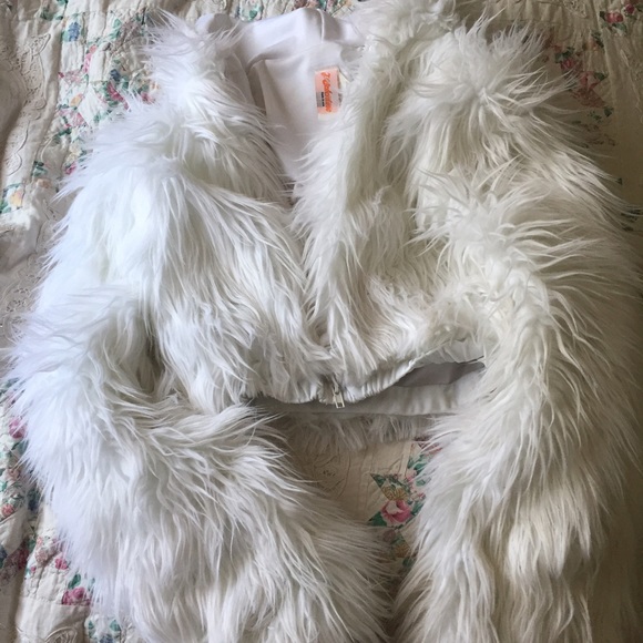 Sold🦄J. Valentine light up LED furry crop jacket - Picture 4 of 4