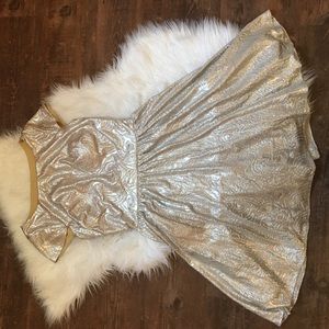 Metallic gold Hailey Logan by Adrianna Papell