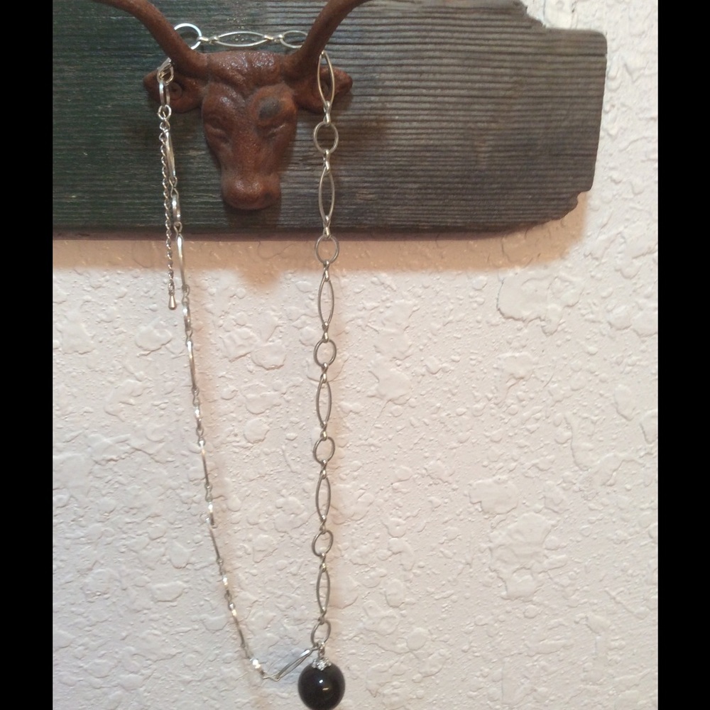 Necklace - Picture 2 of 3