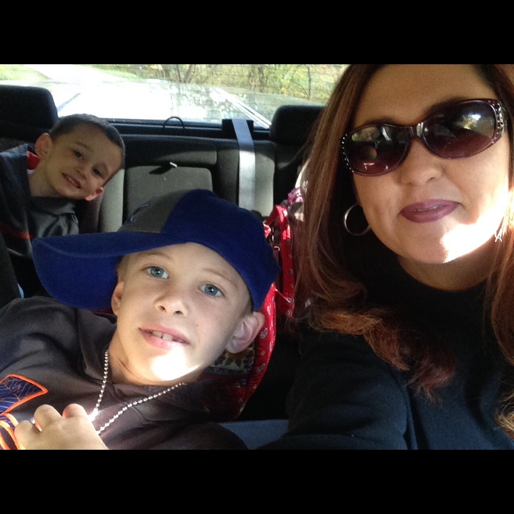 Meet your Posher, Kayla