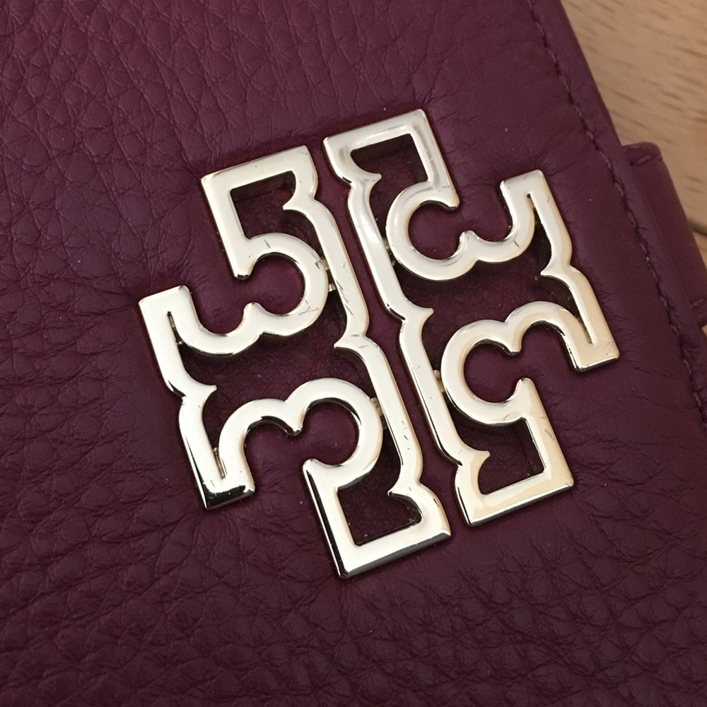 Tory Burch burgundy wristlet wallet