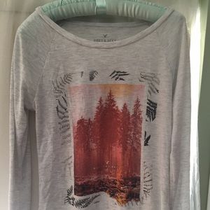 Soft & Sexy t worn once from American Eagle