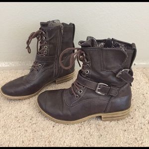 American rag brown combat boots