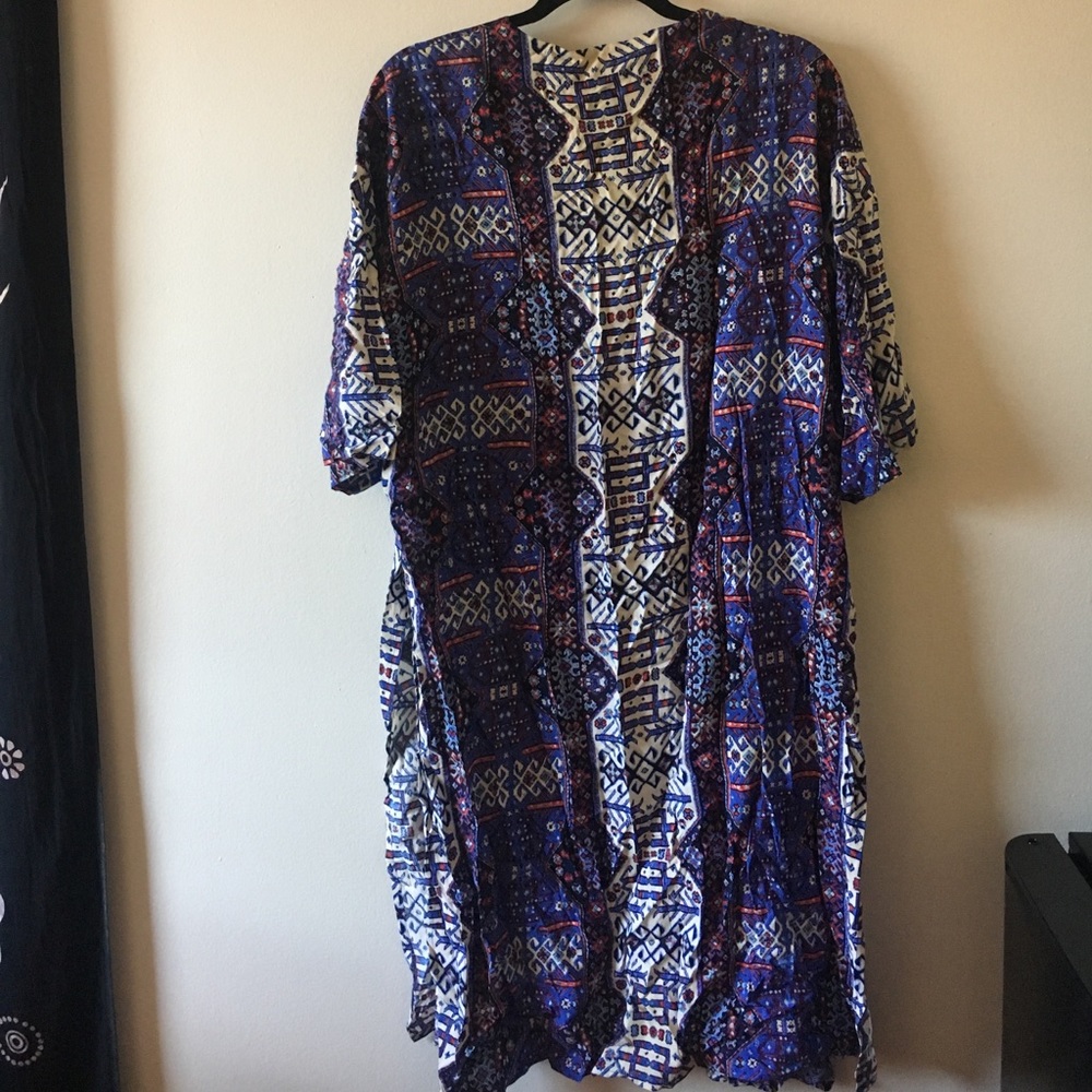 Long Pattern Multicolored Cardigan - Picture 3 of 3