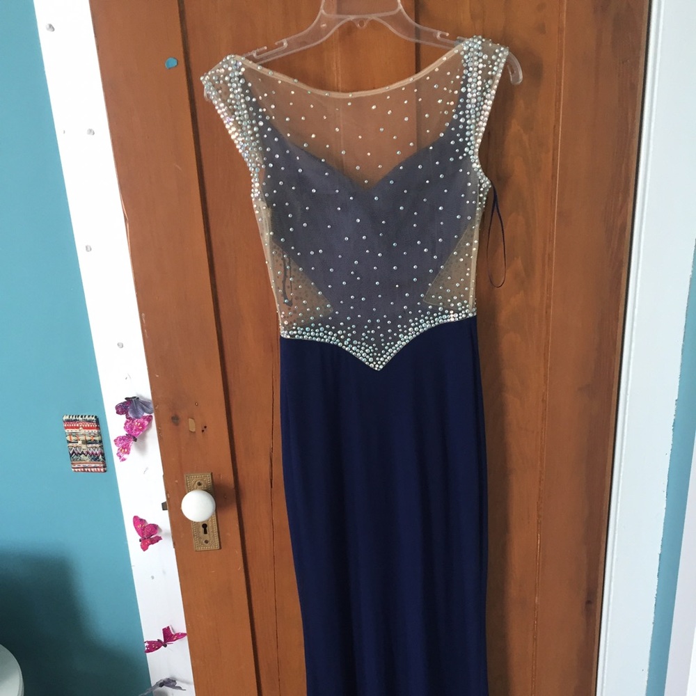 Prom Dress!! - Picture 5 of 5