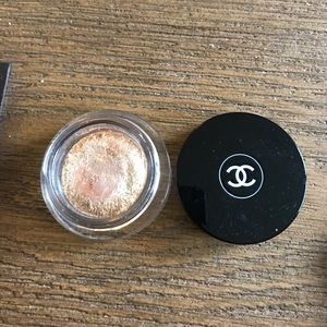 Chanel cream eye shadow GOLD