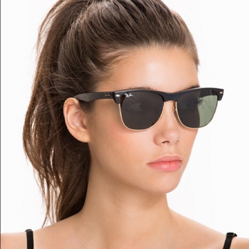Oversized clubmaster Ray Bans!