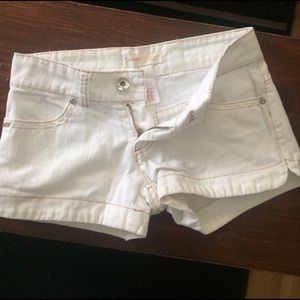 White No Boundaries shorts