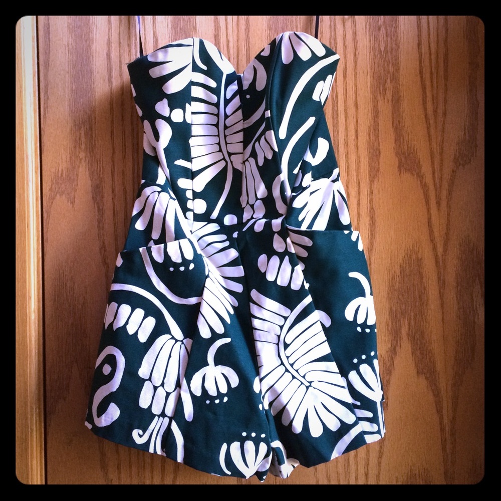 H&M Patterned Sleeveless Romper