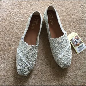 Silver floral TOMS
