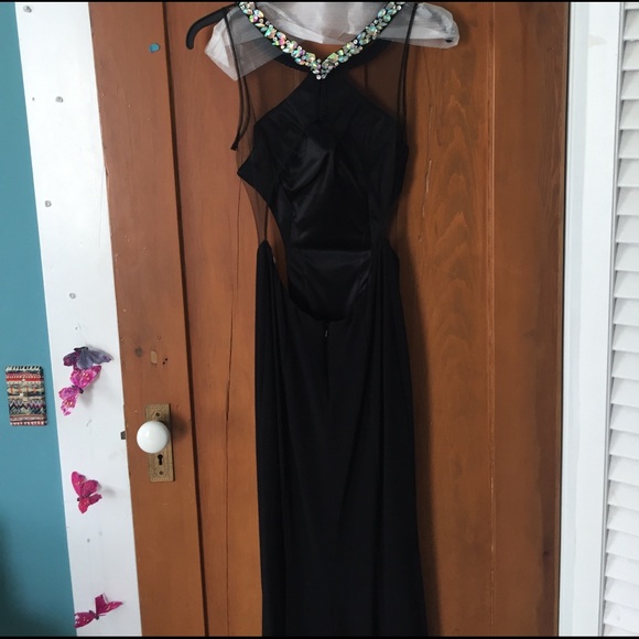 Prom Dress! - Picture 2 of 3